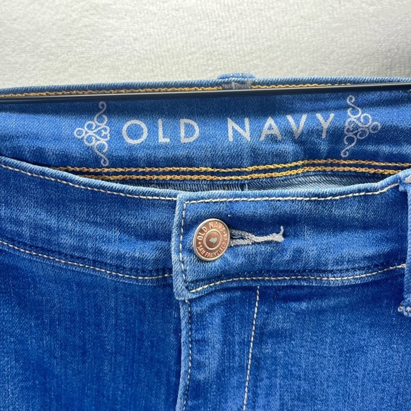 Old Navy Stretch Flare Leg Jeans Womens 16 Plus size Cute Denim Blue Pants 1907 - Picture 2 of 9